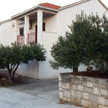 Apartment Viola Supetar Exterior foto